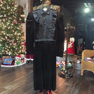 Vintage black velvet dress perfect for holidays